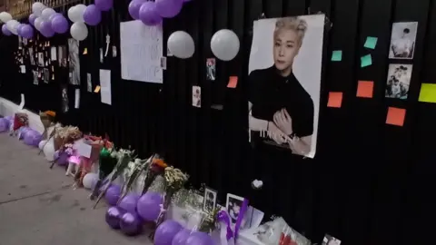 Balloons, flowers and Moonbin's photos