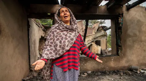 Kashmir woman after cross border shelling