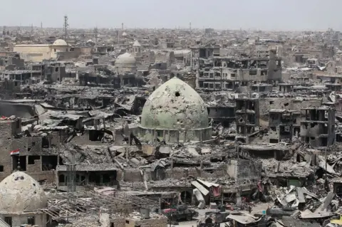 AFP General view of the destruction in Mosul's Old City (9 July 2016)