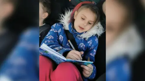 Lina Savicke Lilia Valutyte