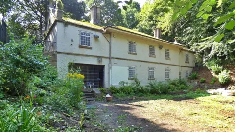 Birley Spa Bath House, Hackenthorpe