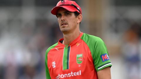 Chris Wright playing for Leicestershire