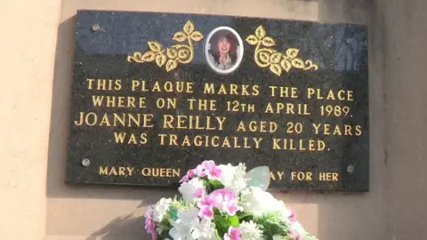 Memorial to Joanne Reilly