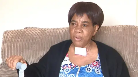 Safurat Oyenike Ladoje