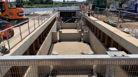 Environment Agency The gate