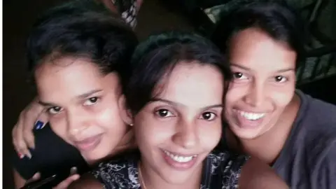 The Sandamali family Wishma Sandamali with her sisters Wayomi and Poornima
