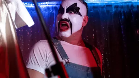 Jamie Macmillan Sado Opera