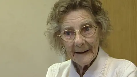 BBC Elizabeth Robinson