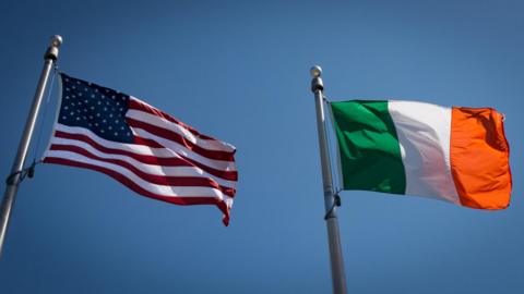 US and Ireland flags