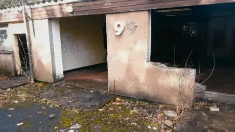 Firecrest Films/BBC Unit 99 where the remains of Ean Coutts were found. It is derelict and has no windows or doors - one of the number 9s in 99 is no longer there. 