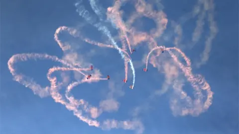 Reuters Baton arrives in UK