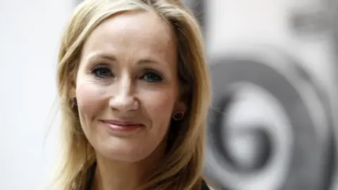 This J.K. Rowling tweet about Trump really has it all, including