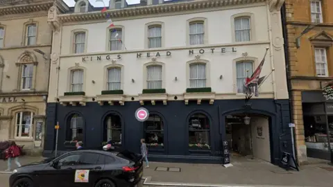 A screengrab taken from Google Maps of the outside of the King's Head Hotel in Cirencester, Gloucestershire.