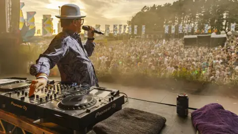 Andrew Whitton Performer at Beat-Herder in 2022