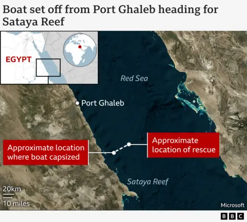 Peta yang menunjukkan perkiraan lokasi terbaliknya Sea Story dan penyelamatan penumpang. Perahu terbalik di sebelah selatan Port Ghaleb - setengah jalan menuju Sataya Reef. Ia kemudian melayang, dengan rakit penyelamat, ke arah timur.