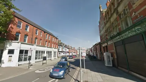 Google Coleman Street in Hull