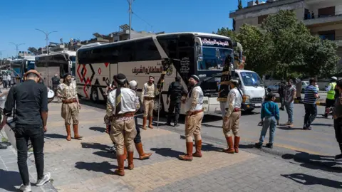 Convoy bus