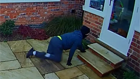 Nottinghamshire Police CCTV footage