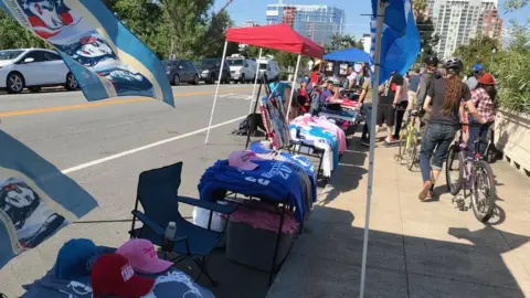 Street vendors in San Jose.