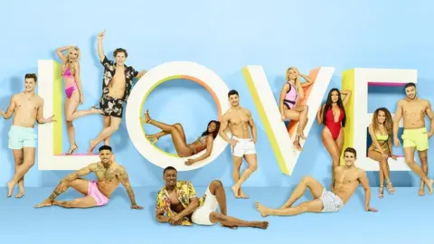 ITV2 LOVE ISLAND CAST