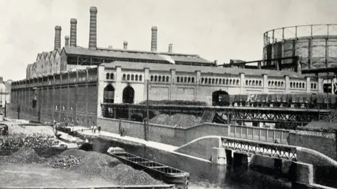 IGEM Archive An archive image of the Windsor Street Gasworks