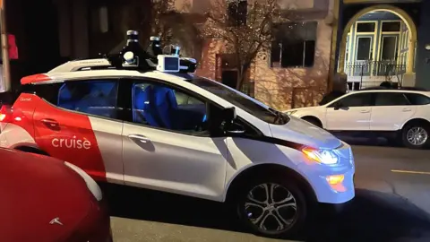 A cruise robotaxi in San Francisco