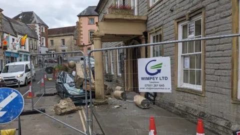 Travel Somerset The crash site outside the Langport Arms