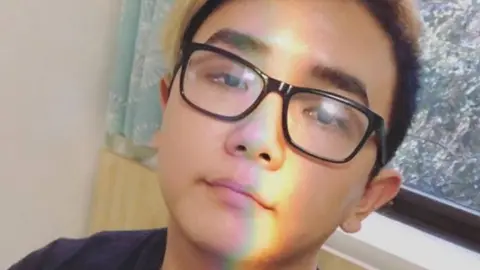 KEITH SOLABIS Keith Solabis