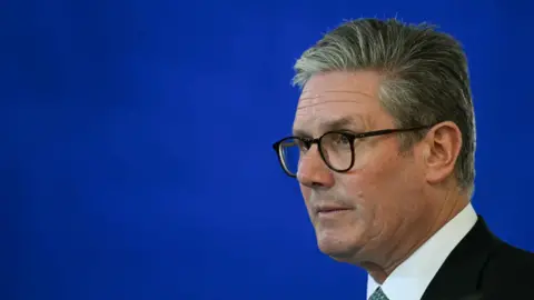 Keir Starmer Avrupa’nın ‘sıfırlanmasını’ tanımlamaya çalışıyor