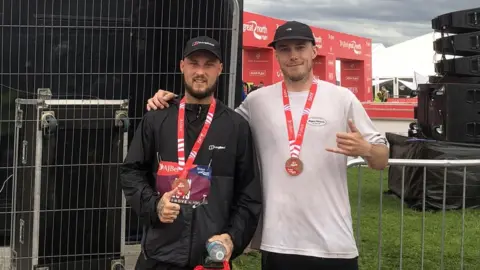 Handout Kurtis Walker and Connor Hodgson