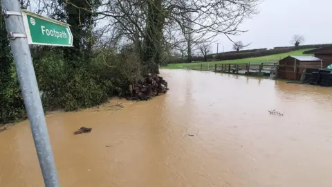 Weather Watchers: Maggie May Flooding in Ashton Village in south Northants