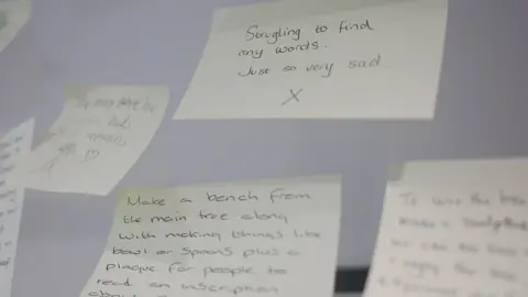 Adam Vaughan/EPA-EFE/REX/Shutterstock Post-It notes with messages