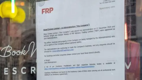 A notice outside a Sixes branch saying it has entered adminstration