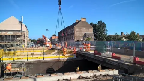 Network Rail Splott bridge regeneration