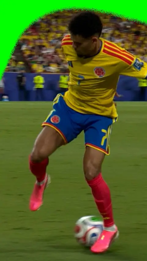 Luis Diaz 