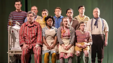 Johann Persson  Dr Otung (next to Sheen ) and the cast of Nye