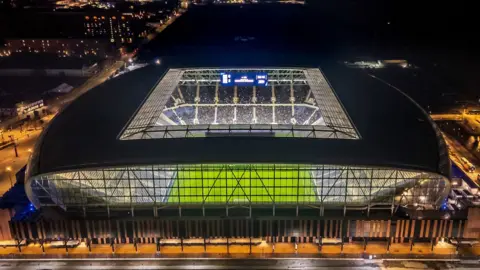 Everton bbc sales