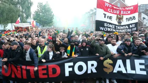 Getty Images Manchester United fans protesting