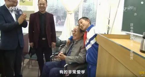 CCTV-10 Mr Shan visiting his Beijing academy