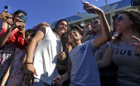 Getty Images Ons Jabeur with fans in Tunis, Tunisia - Wednesday 13 July 2022