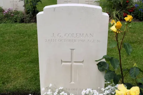 Herts at War John Coleman's grave