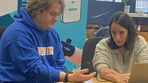 University of Nottingham  Lewis Capaldi testing Tourette’s wrist device