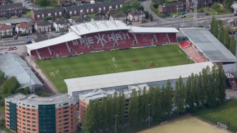 David Goddard/Getty Images Racecourse ground