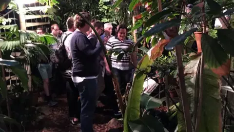 CUBG Crowds queue to see the plant