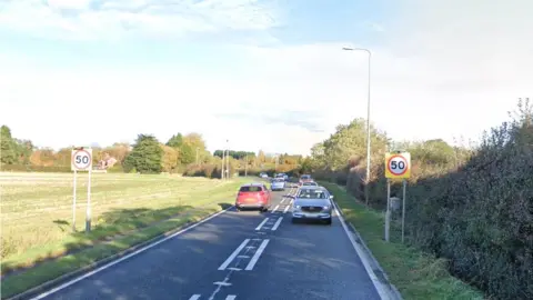 Google 50mph zone A16 near Utterby