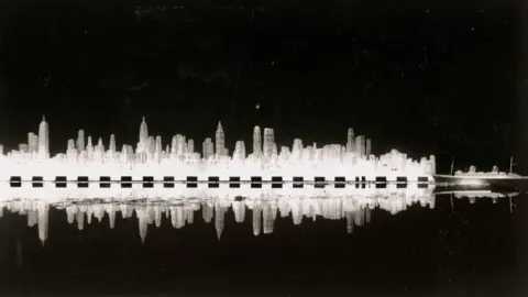 Leamington Spa Art Gallery and Museum Leamington Lights Festival