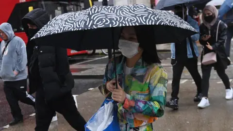 EPA Shoppers in London