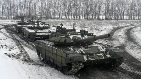 Reuters Russian tanks in the Rostov region, near the border with Ukraine. Photo: