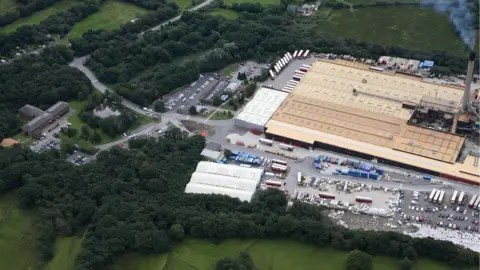 Rockwool Rockwool employs about 400 people at its site in Bridgend county