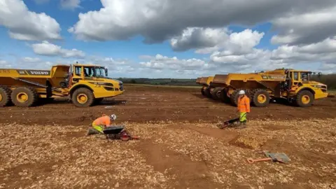 Oxford Cotswold Archaeology Workers on the A417